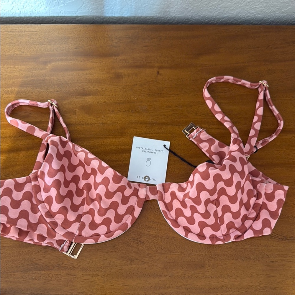 SKATIE CLAIRE SLATER Pink and Brown Wavy Pattern Bikini Top